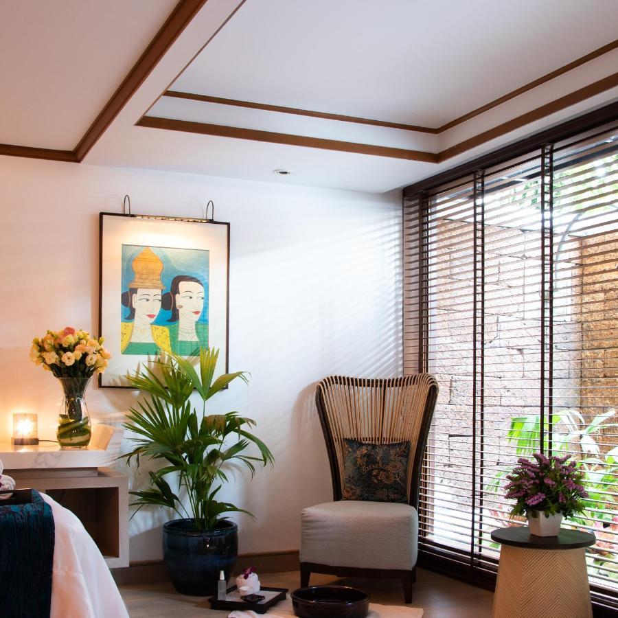 Anantara Riverside Bangkok Resort Екстериор снимка A room at the hotel