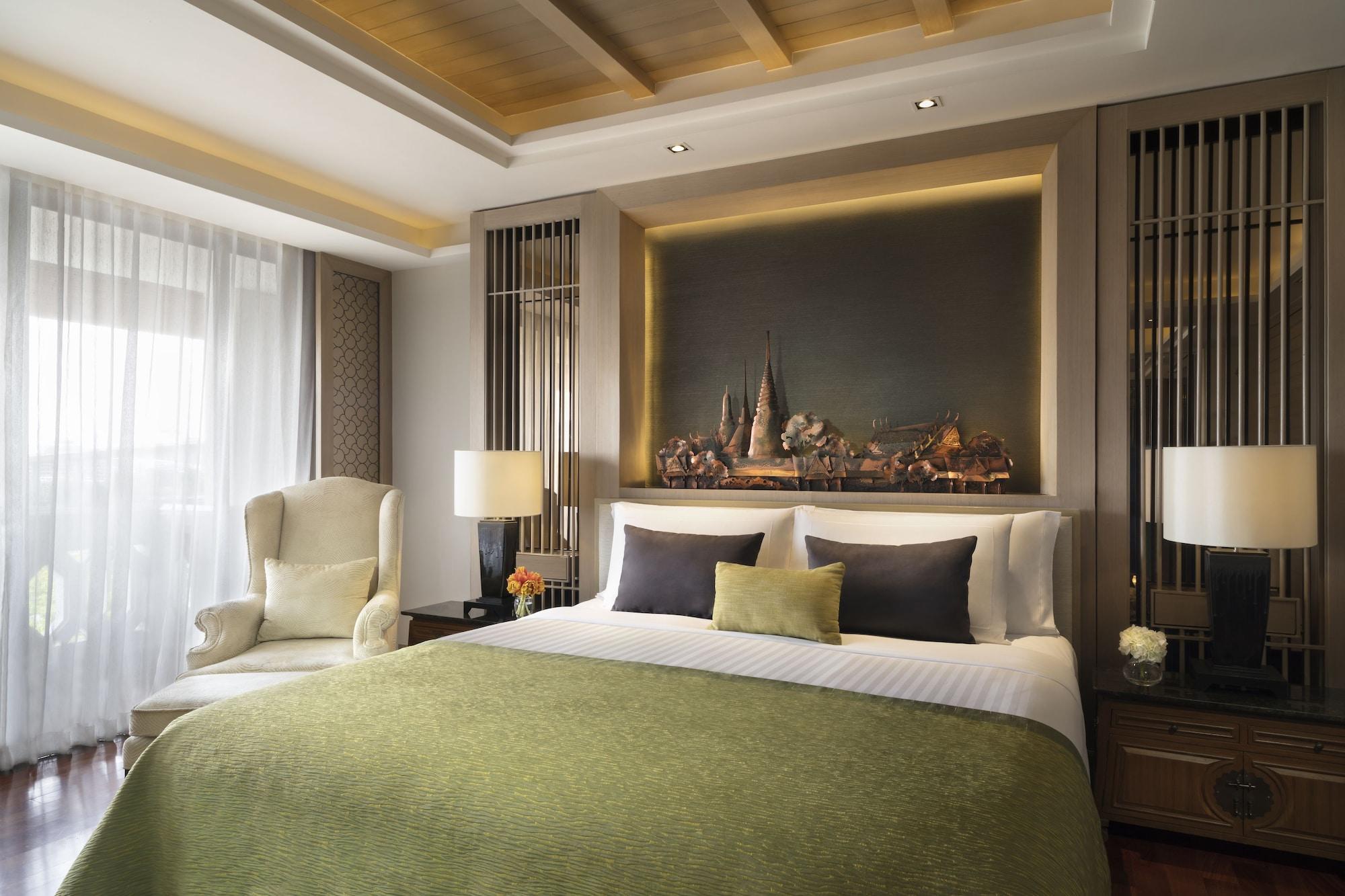 Anantara Riverside Bangkok Resort Екстериор снимка A bedroom at the hotel