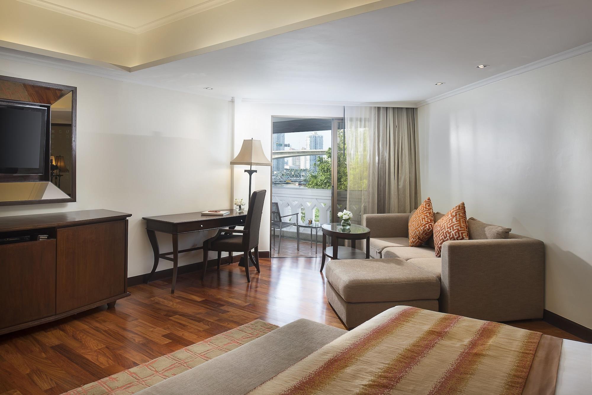 Anantara Riverside Bangkok Resort Екстериор снимка A suite at the hotel